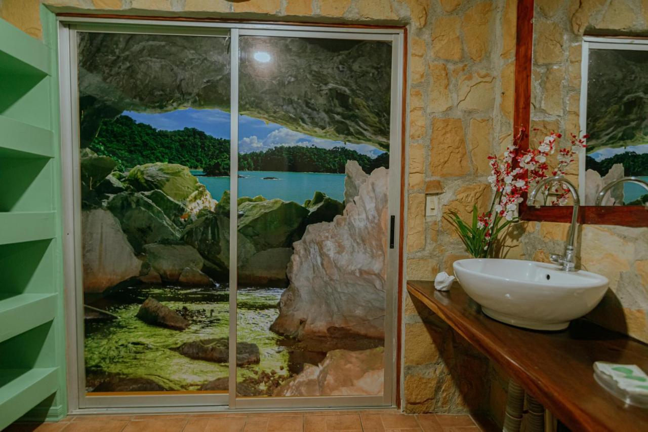 Oasis Diverse Adult Retreat Quepos Εξωτερικό φωτογραφία
