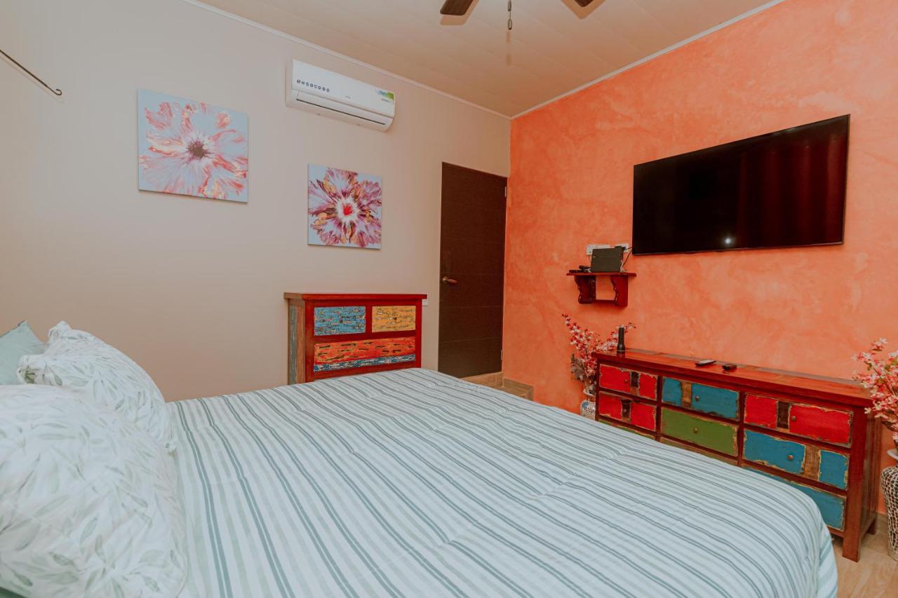 Oasis Diverse Adult Retreat Quepos Εξωτερικό φωτογραφία